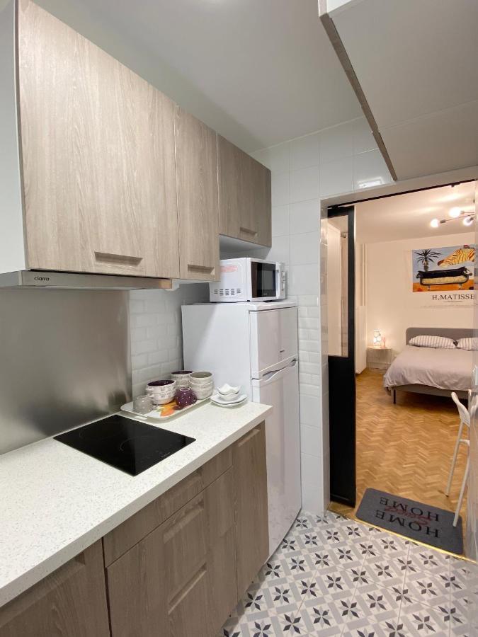 Apartamento Paris: Agreable Chambre D'Un Grand Artiste Exterior foto